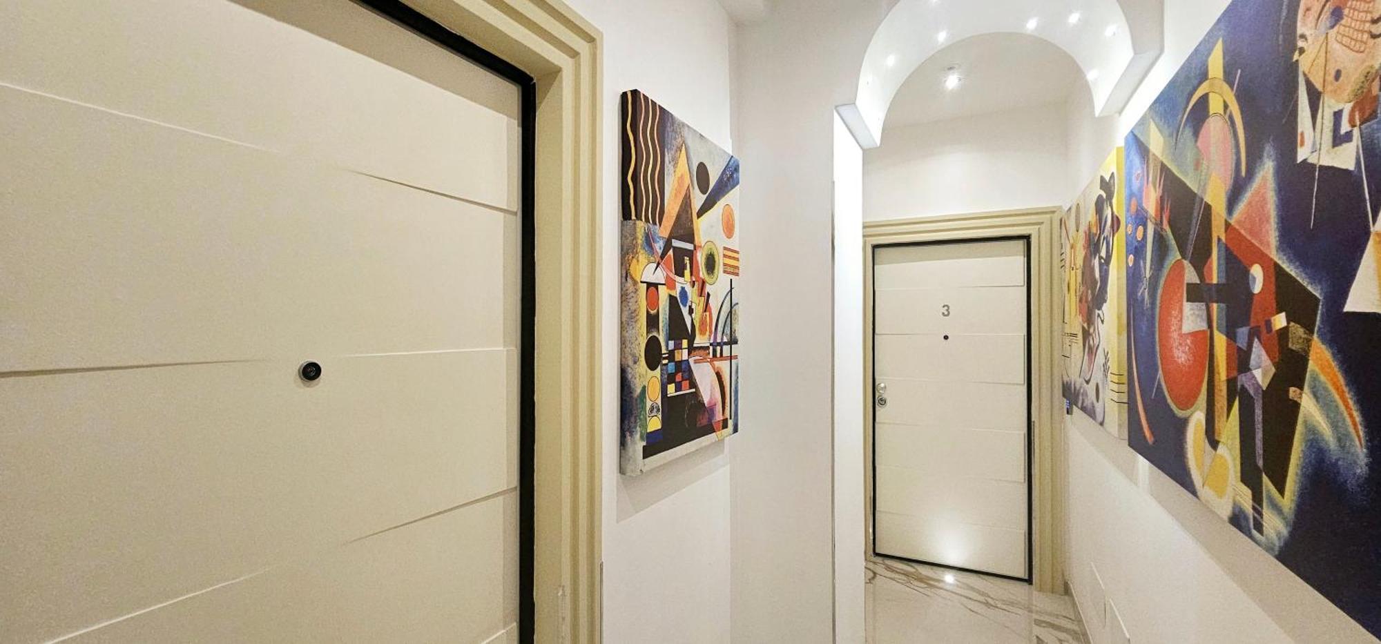 Il Magnifico Superior Rooms 400M From Tiburtina Railway Station And 290M From Metro Luaran gambar